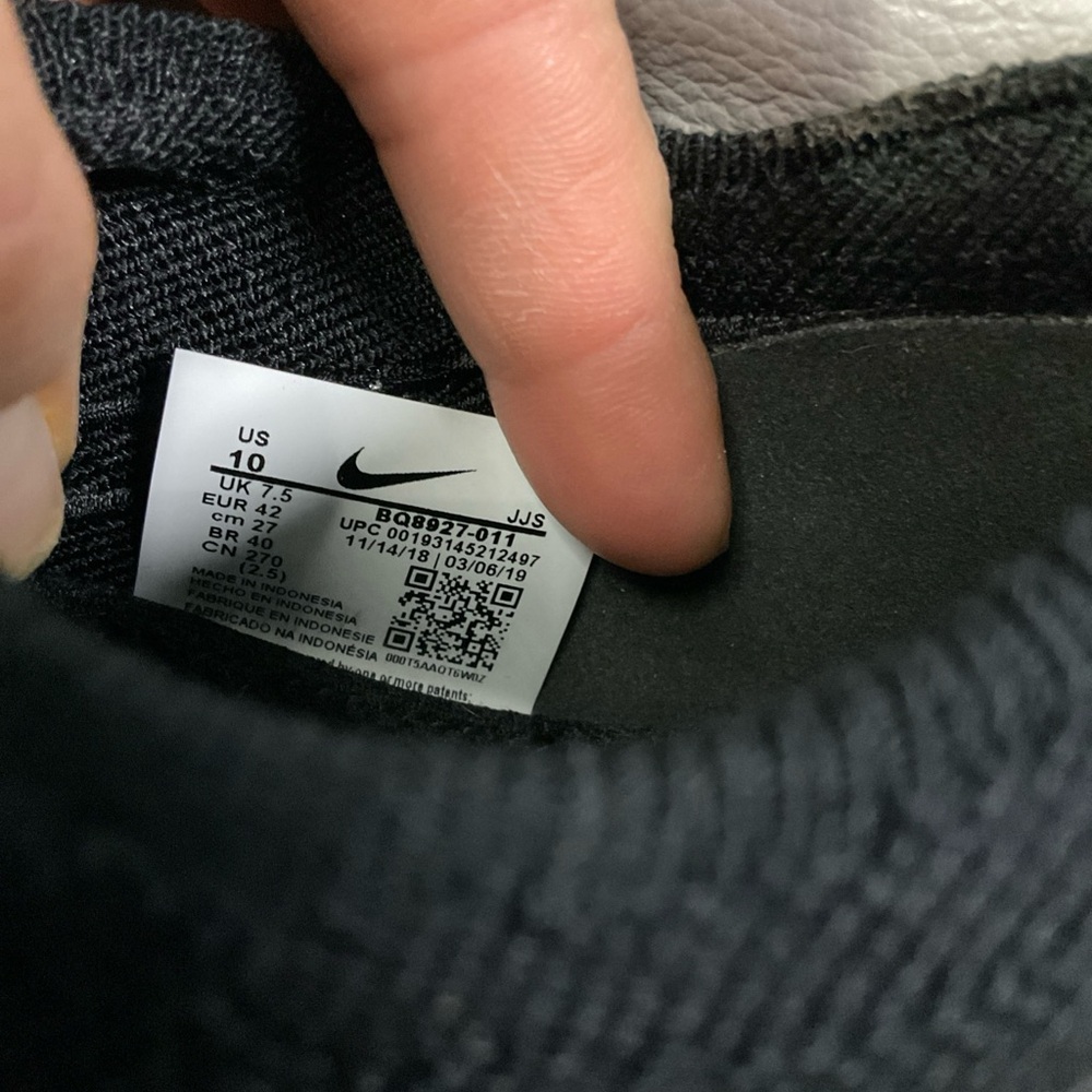 Nike epic react flyknit 2 trainer Black Knit Athletic Shoes - Picture 7 of 7